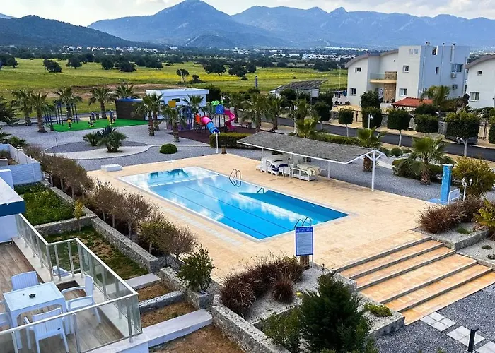 New Cozy Garden Pool & Terrace Near Sea For Up To 6 People Apartment Akanthou